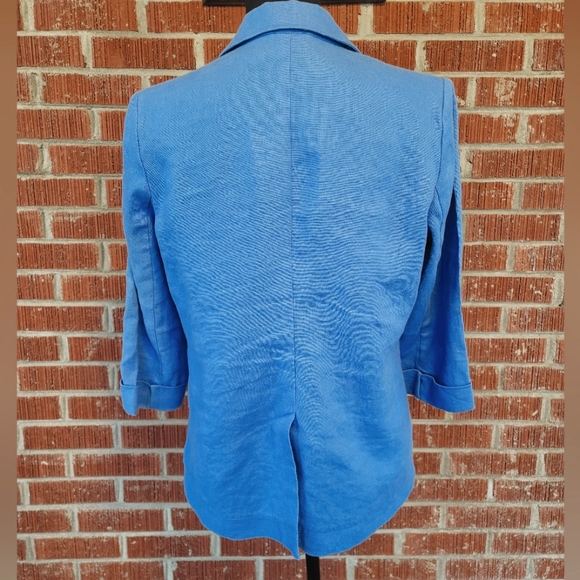 Kim Rogers blue linen blazer 🛍 HP 🛍 - Picture 5 of 6